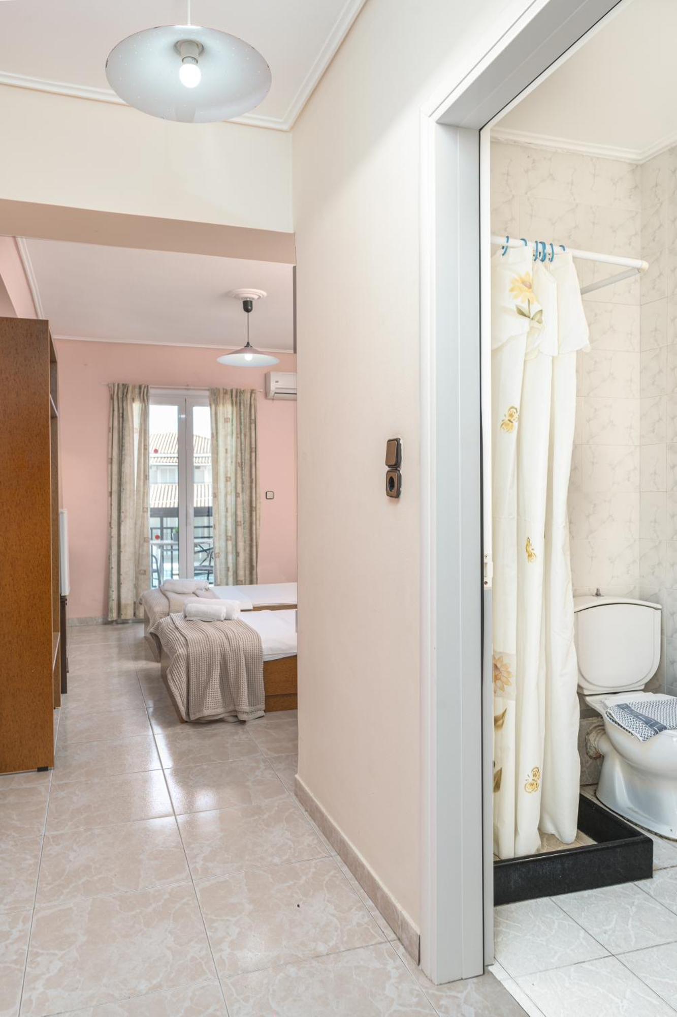 Hotel Aura Laganas Eksteriør billede