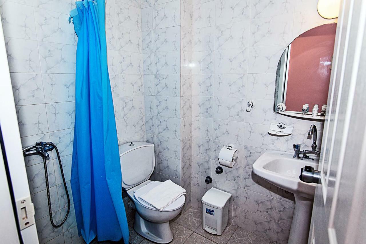 Hotel Aura Laganas Eksteriør billede